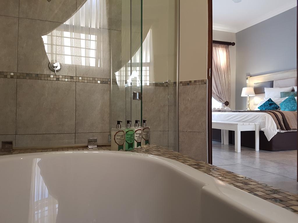 Summerset Place Country House Бела-Бела Номер фото